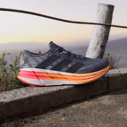 Adidas JP6576_630 scarpa sportiva Nero - Vista aggiuntiva 3