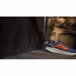Adidas JQ6959_670 scarpa sportiva Nero - Vista aggiuntiva 2