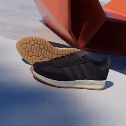 Adidas KJ7188_600 sneaker alla moda Nero - Vista aggiuntiva 3