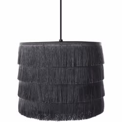 Lampada a sospensione con paralume a frange. Aggiungi un tocco di eleganza bohémien alla tua casa con questa accattivante lam ...