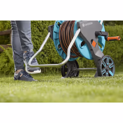 Gardena 18517-20 avvolgitubo da giardino Carrello avvolgitubo Manuale Nero, Blu, Acciaio inox - Vista aggiuntiva 4