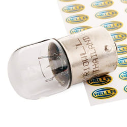 HELLA 8GA 002 071-341 Lampade 12 10 R10W FIAT: Grande Punto Hatchback, Punto II Hatchback, 500 Hatchback, PEUGEOT: 208 I Hatchback, 207 Hatchback