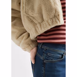 s.Oliver 2169908.7800.XXL cappotto e giacca - Vista aggiuntiva 5