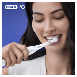 Oral-B iO Ultimate Clean iO Testine Di Ricambio Ultimate Clean. 4 Pezzi - Vista aggiuntiva 7