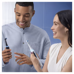 Oral-B iO - 8n - Spazzolino Elettrico Nero Di Braun - Vista aggiuntiva 6