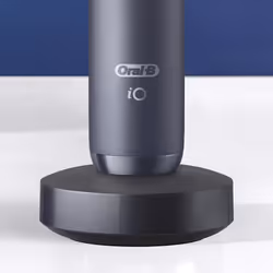 Oral-B iO 4210201363026 spazzolino elettrico Adulto Spazzolino rotante Nero - Vista aggiuntiva 5
