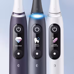 Oral-B iO 4210201363095 spazzolino elettrico Adulto Spazzolino rotante Nero - Vista aggiuntiva 3