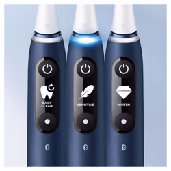 Oral-B iO Series 7N Sapphire Blue Adulto Spazzolino a vibrazione Blu - Vista aggiuntiva 5