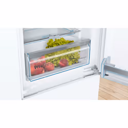 Bosch Serie 6 KIS77ADD0 frigorifero con congelatore Da incasso 229 L D
