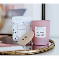 AVA & MAY CA-PR-180 bougie en cire Cylindre Lavande Lavande, Blanc, Bois 1 pièce(s)