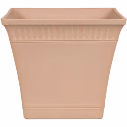 Vasi rettangolari in stile romano. Un vaso decorativo che donerà un tocco retrò a ogni zona living. Realizzato in un material ...