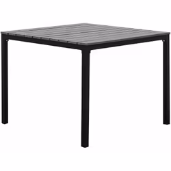 Tavolo da esterno in materiale plastico ad imitazione legno di color grigio. Questo tavolo da pranzo da giardino è l'opzione  ...