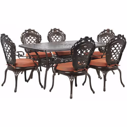 Set da pranzo 7 pezzi per esterno. Questo splendido set da pranzo da esterno in stile vintage, è la scelta ideale per valoriz ...