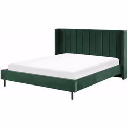 Elegante letto matrimoniale in velluto. Porta l'eleganza in camera da letto con questo letto con rete a doghe dal design cont ...