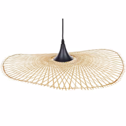 Elegante lampada a sospensione in bambù. Decora il soggiorno, la sala da pranzo o la cucina con questo lampadario. Realizzato ...