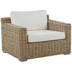 Poltroncina in Rattan Naturale Cuscini Bianchi Ardea