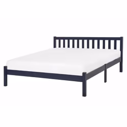 Letto matrimoniale in legno di alta qualità. Questo letto con rete a doghe dal design senza tempo si sposa bene con qualsiasi ...