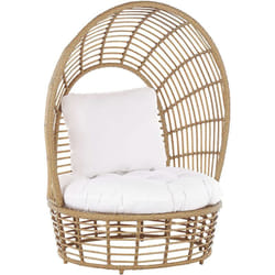 Sedia Coperta in Rattan Sintetico Beige Cuscini Bianchi Stile Boho Lido