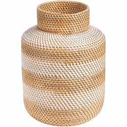 Vaso d'accento in stile naturale . Crea un'atmosfera di pace e armonia in casa con questo bellissimo vaso. È stato realizzato ...