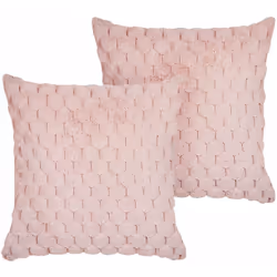 Set di 2 cuscini con motivo a nido d'ape. Questo set di cuscini dona una sensazione di comfort e benessere in casa. Il fronte ...