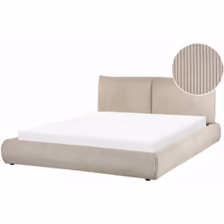 Struttura letto imbottita in stile classico. Rinnova la tua camera da letto con questo elegante letto in stile classico. Rive ...