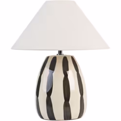 Lampada moderna con paralume. Questa elegante lampada in stile moderno combina alta qualità e design unico. Decorata con un m ...