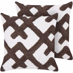 Set di 2 cuscini con motivo astratto. Aggiungi un tocco di stile e di comfort al tuo spazio con questo set di due cuscini in ...