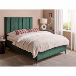 Letto imbottito in velluto con contenitore. Questo bellissimo letto è perfetto per qualsiasi suite padronale. Le forme classi ...