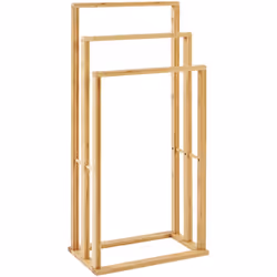 Porta asciugamani in legno. Questo portasciugamani presenta un design minimalista con tre binari orizzontali posti su livelli ...