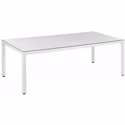 Elegante tavolo da pranzo da esterno. Questo tavolo da pranzo grande è la scelta perfetta per stare insieme in famiglia o con ...