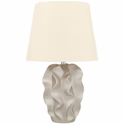 Lussuosa lampada da tavolo e comodino in colore beige. Aggiungi un pezzo molto glamour ed eclettico alla tua casa con questa  ...
