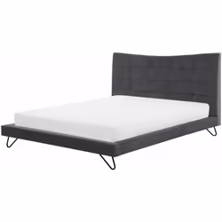Comodo letto con decorativa testata rivestito in morbido tessuto grigio vellutato. Porta l'eleganza in camera da letto con qu ...