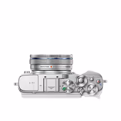 Olympus PEN E‑P7 4/3" MILC 20,3 MP Live MOS Argento, Bianco - Vista aggiuntiva 6
