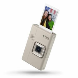Fujifilm Instax 16947999 fotocamera a stampa istantanea 1/5" 2560 x 1920 Pixel 62 x 46 mm CMOS Beige, Sabbia