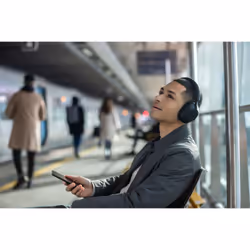 Sony WH-1000XM5 Cuffie wireless con Noise Cancelling, durata della batteria di 30 ore, Bluetooth, ottimizzate per Alexa e Google Assistant, IOS e Android con microfono integrato, Nero - Vista aggiuntiva 4