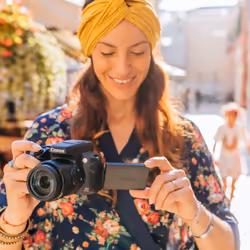 Canon PowerShot SX70 HS 1/2.3" Fotocamera Bridge 20,3 MP CMOS 5184 x 3888 Pixel Nero - Vista aggiuntiva 7