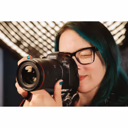 Canon EOS R6 Mark III + RF 24-105mm F4 L IS USM MILC 32,5 MP CMOS 6960 x 4640 Pixel Nero - Vista aggiuntiva 8