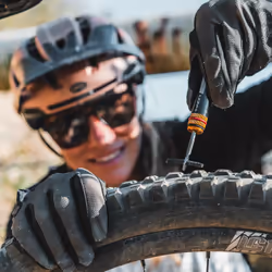 Lezyne Tubeless Insert Kit Black Kit di riparazione - Vista aggiuntiva 6