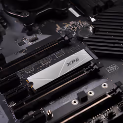 ADATA GAMMIX S60 1 TB M.2 PCI Express 4.0 NVMe 3D NAND - Vista aggiuntiva 6