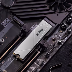 ADATA GAMMIX S60 2 TB M.2 PCI Express 4.0 NVMe 3D NAND - Vista aggiuntiva 7