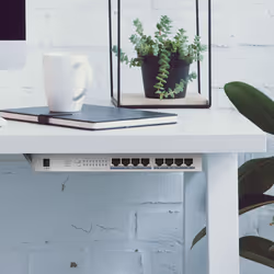 Zyxel GS1008HP Non gestito Gigabit Ethernet (10/100/1000) Supporto Power over Ethernet (PoE) Argento - Vista aggiuntiva 8