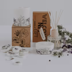 the MUNIO Juniper & Limonium Diffuser diffusore di aromi Flacone di fragranza Vetro Trasparente