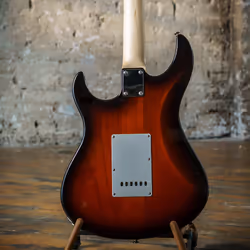 Yamaha PAC112J Chitarra elettrica 6 corde Nero - Vista aggiuntiva 4
