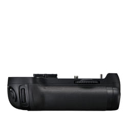 Nikon MB-D12