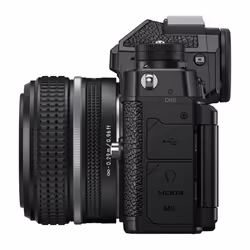 Nikon Z f + NIKKOR Z 40mm f/2 SE MILC 24,5 MP CMOS 6048 x 4032 Pixel Nero - Vista aggiuntiva 5