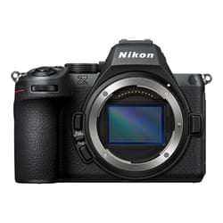 Nikon Z5 II + 24-200 mm MILC 24,5 MP CMOS 6048 x 4032 Pixel Nero