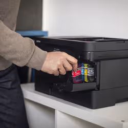 Brother LC527XLBK cartuccia d'inchiostro 1 pz Originale Resa elevata (XL) Nero - Vista aggiuntiva 2
