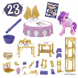My Little Pony Una Nuova Genarazione - Ruby Rivelazione Reale, pony rosa da 7,5 cm, con accessori rivelati dall'acqua, per bambini dai 5 anni in su - Vista aggiuntiva 5