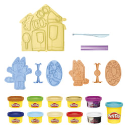 Play-Doh Kitchen Creations Playset Bluey Bandit & Chilli, playset le infinite combinazioni dei costumi di Bluey, con 11 vasetti