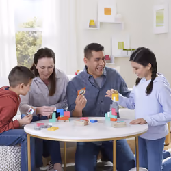 Hasbro Gaming Jenga Maker (gioco in scatola, Gaming), per famiglie e bambini, dagli 8 anni in su, per 2-6 giocatori - Vista aggiuntiva 6